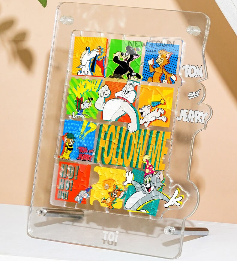 Tom and Jerry Irregular Outline Puzzle