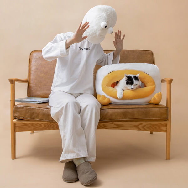 Winter Essential Pet Bed