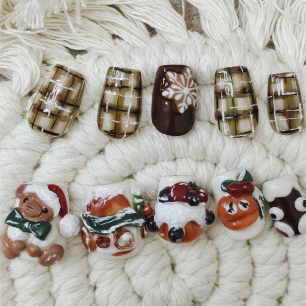 Customizable Holiday Ensembles
