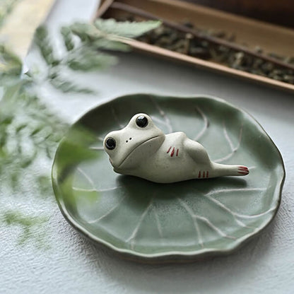 Tea Pet Zen Buddhist Ceramic Lotus Leaf Frog Ornament