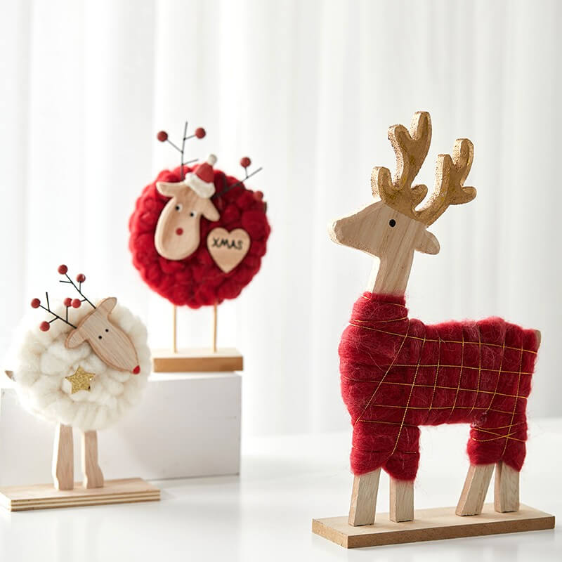 Christmas Elk Shaped Wood Felt OrnamentNEW TOWN BAZAAR