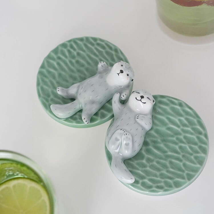 Sea Otter Couple Cup SetNEW TOWN BAZAAR