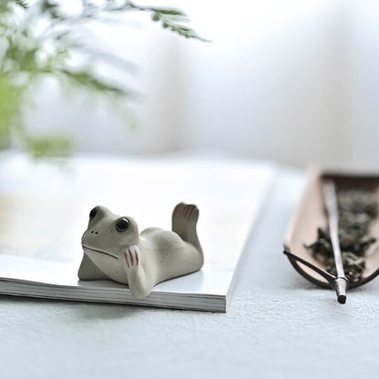 Tea Pet Zen Buddhist Ceramic Lotus Leaf Frog Ornament