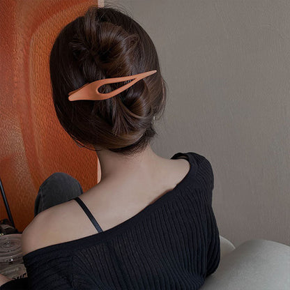 Retro Matte Hair Clips Thin Wicker Shape