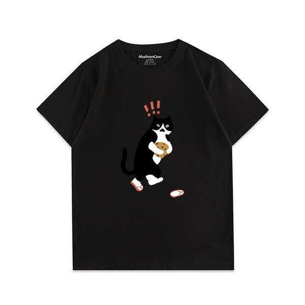Cookie-stealing Cat T-shirtT-shirt, unisex T-shirt, unisex TshirtNEW TOWN BAZAAR
