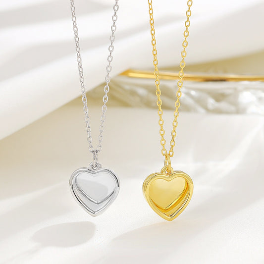 Heart-shaped Clavicle NecklacenewNEW TOWN BAZAAR