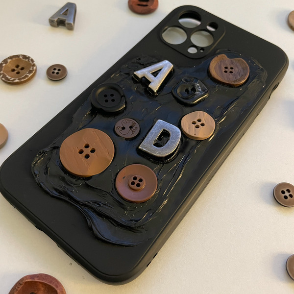 Button Phone Case NEW TOWN BAZAAR Apparel & Accessories