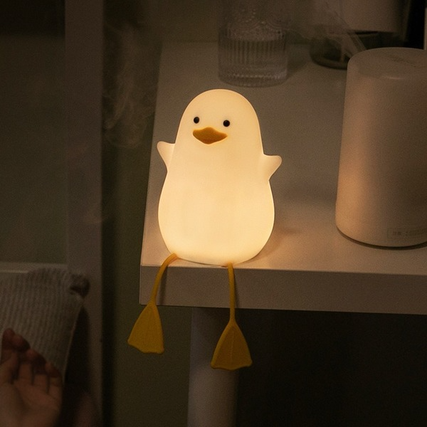 Cute Duck Night LightNEW TOWN BAZAAR