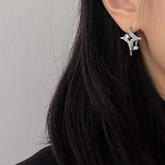 Diamond Inlaid Metal EarringsearringsNEW TOWN BAZAAR