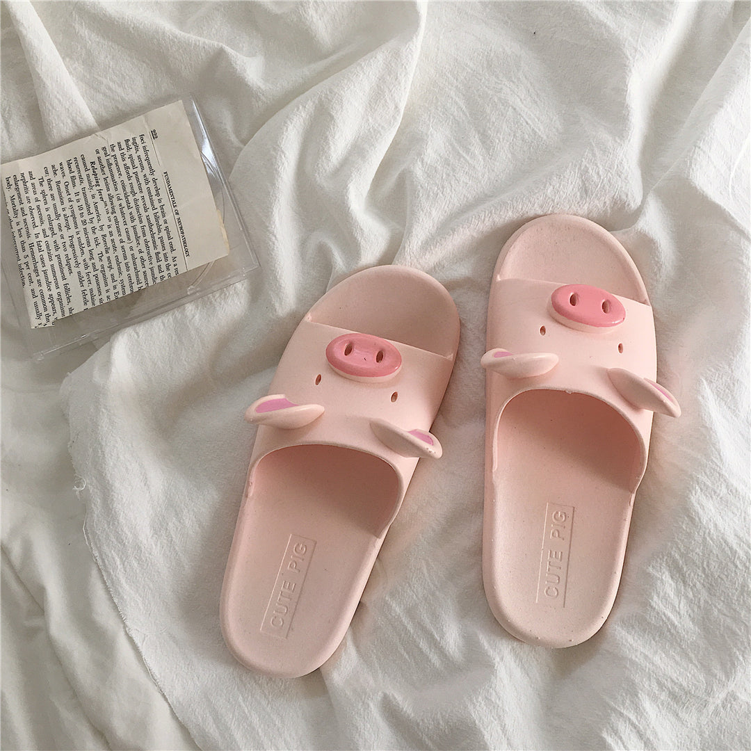 Pink Pig SlippersHOME SLIPERSNEW TOWN BAZAAR
