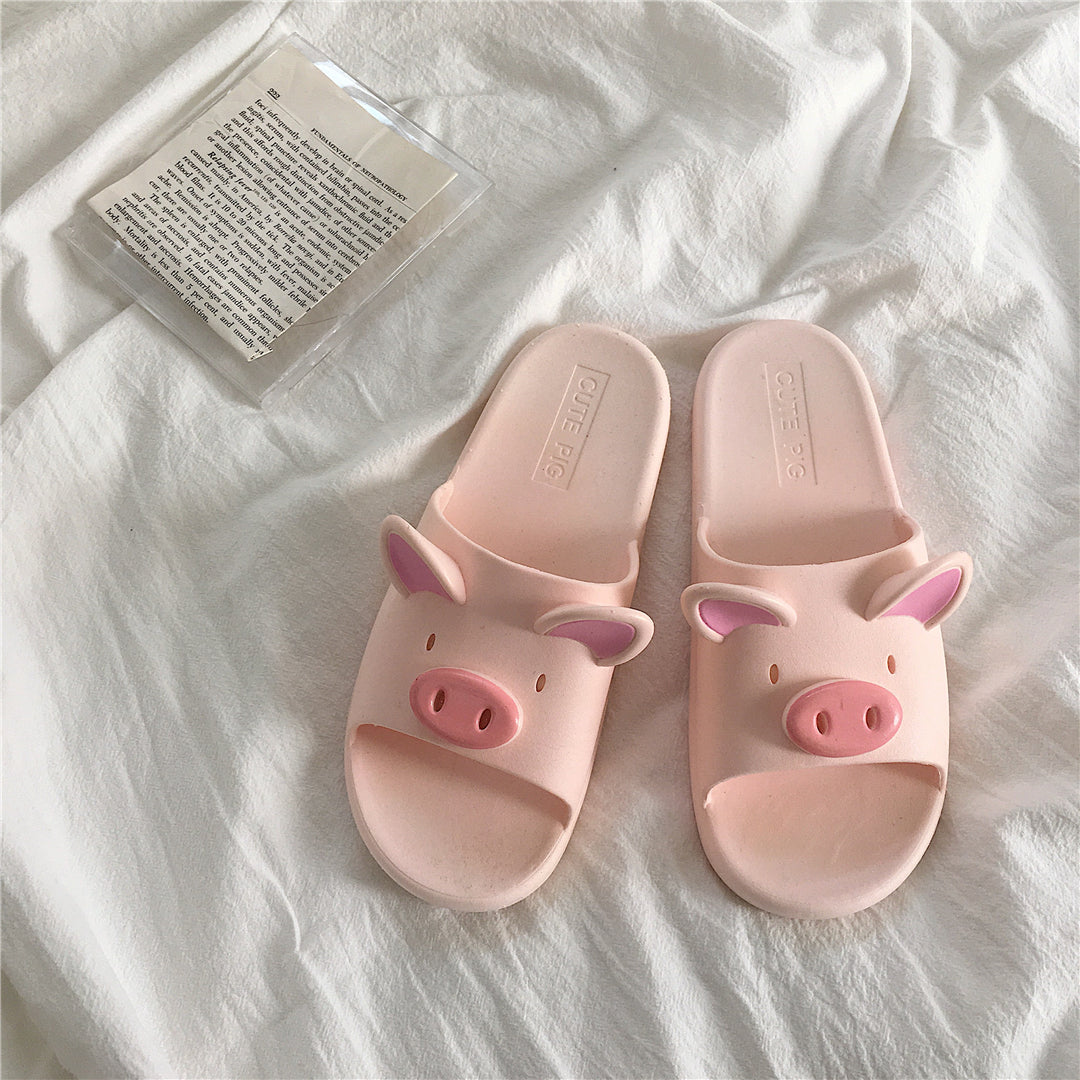Pink Pig SlippersHOME SLIPERSNEW TOWN BAZAAR