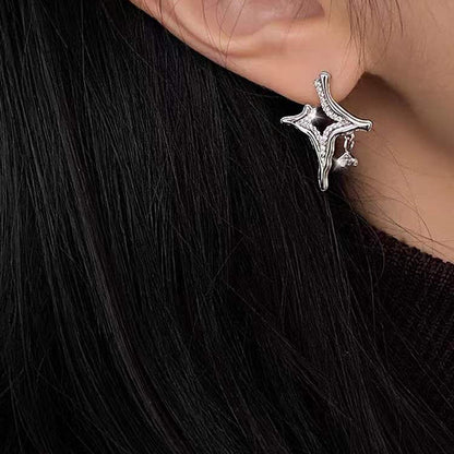 Diamond Inlaid Metal EarringsearringsNEW TOWN BAZAAR