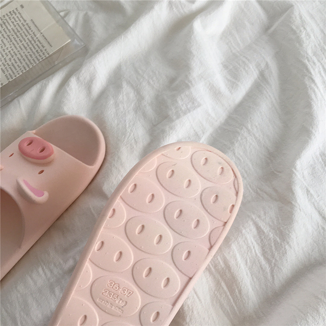 Pink Pig SlippersHOME SLIPERSNEW TOWN BAZAAR