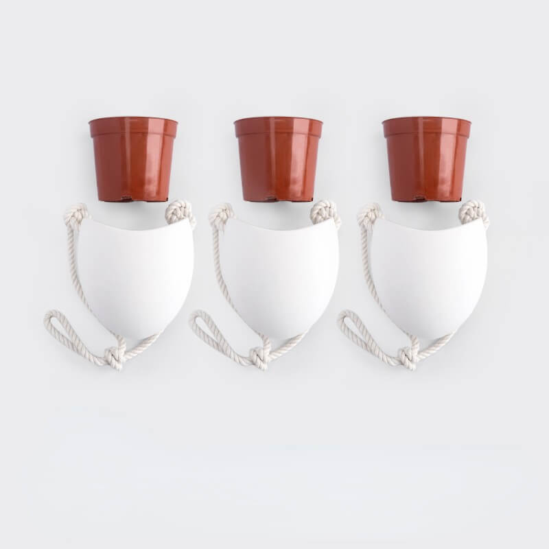 White Ceramic Wall Hanging PlanterHOME PLANTERS & VASESNEW TOWN BAZAAR