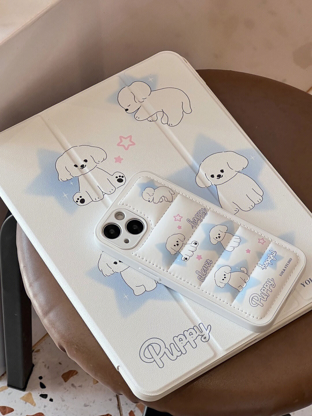 Coque iPhone pour chiot heureux Coque Ipad