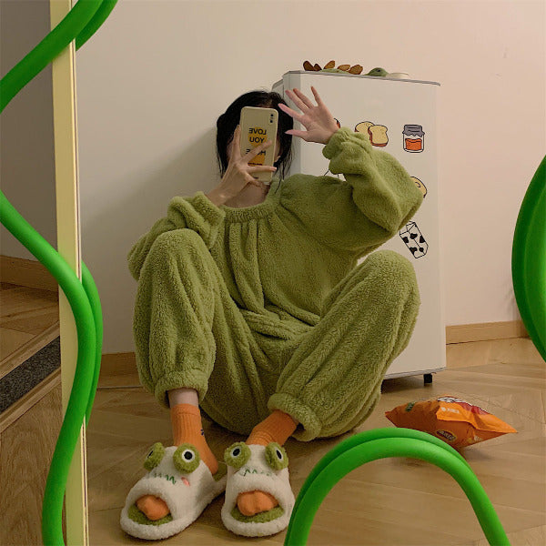 Adorable Comfort Frog Face Personalized Slipper 