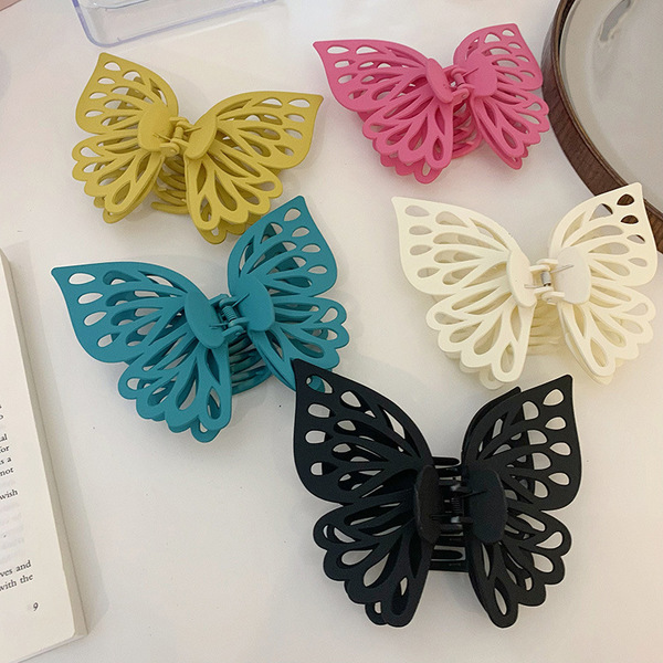 Butterfly Plate Hair Clip NEW TOWN BAZAAR Hair Clippers & Trimmers