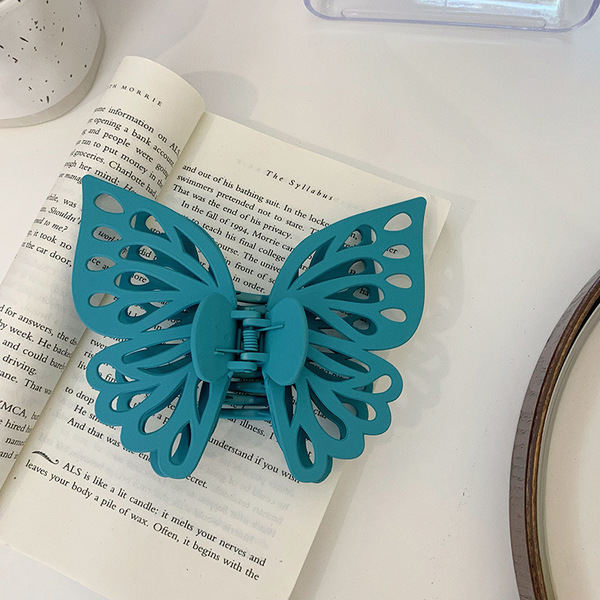 Butterfly Plate Hair Clip NEW TOWN BAZAAR Hair Clippers & Trimmers