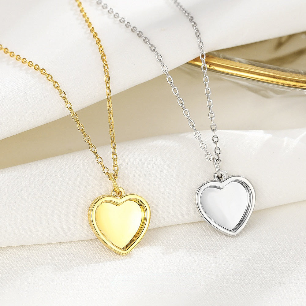 Heart-shaped Clavicle NecklacenewNEW TOWN BAZAAR